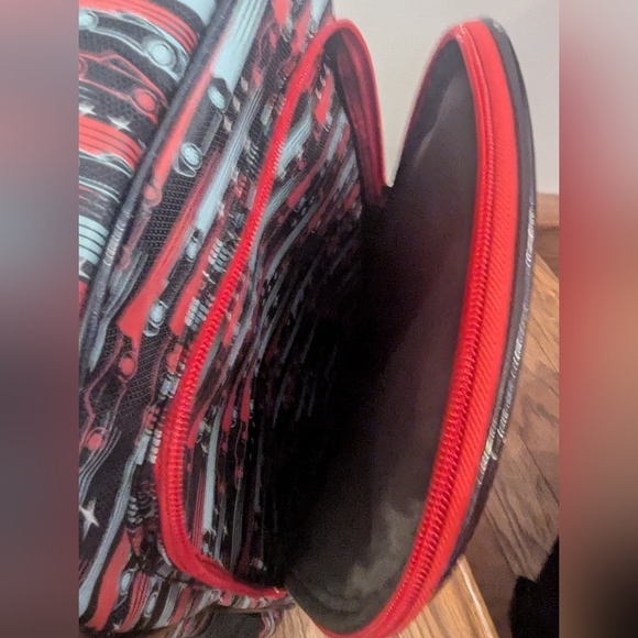 Disney Kids Rolling Back Pack Luggage - Lightning McQueen By Heys - Picture 9 of 17